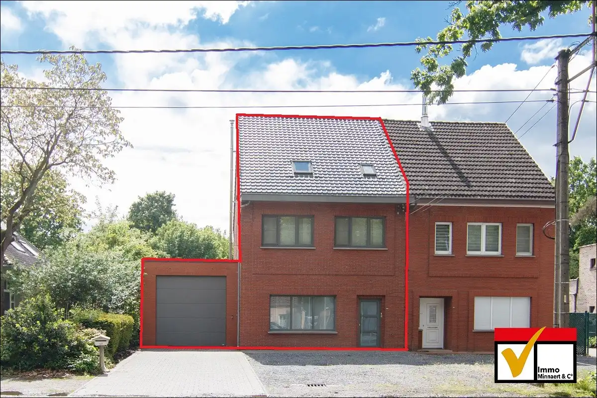 Huis te Genkersteenweg 423 , Hasselt foto {{pictureIndex}}