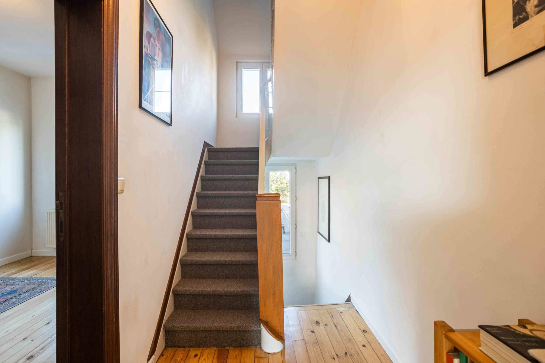 Karaktervolle woning op uitstekende locatie foto 18