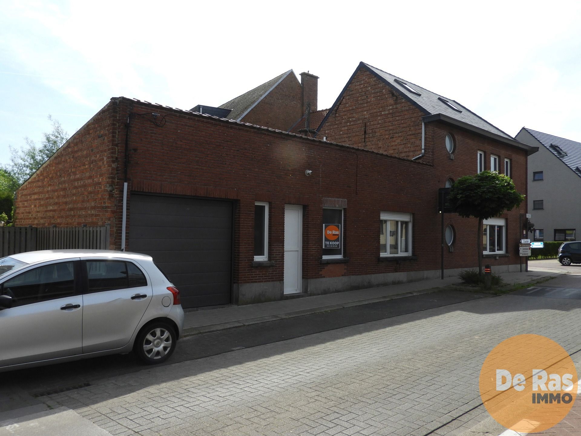 LEDE - Brede hoekwoning met commerciële flair foto 16