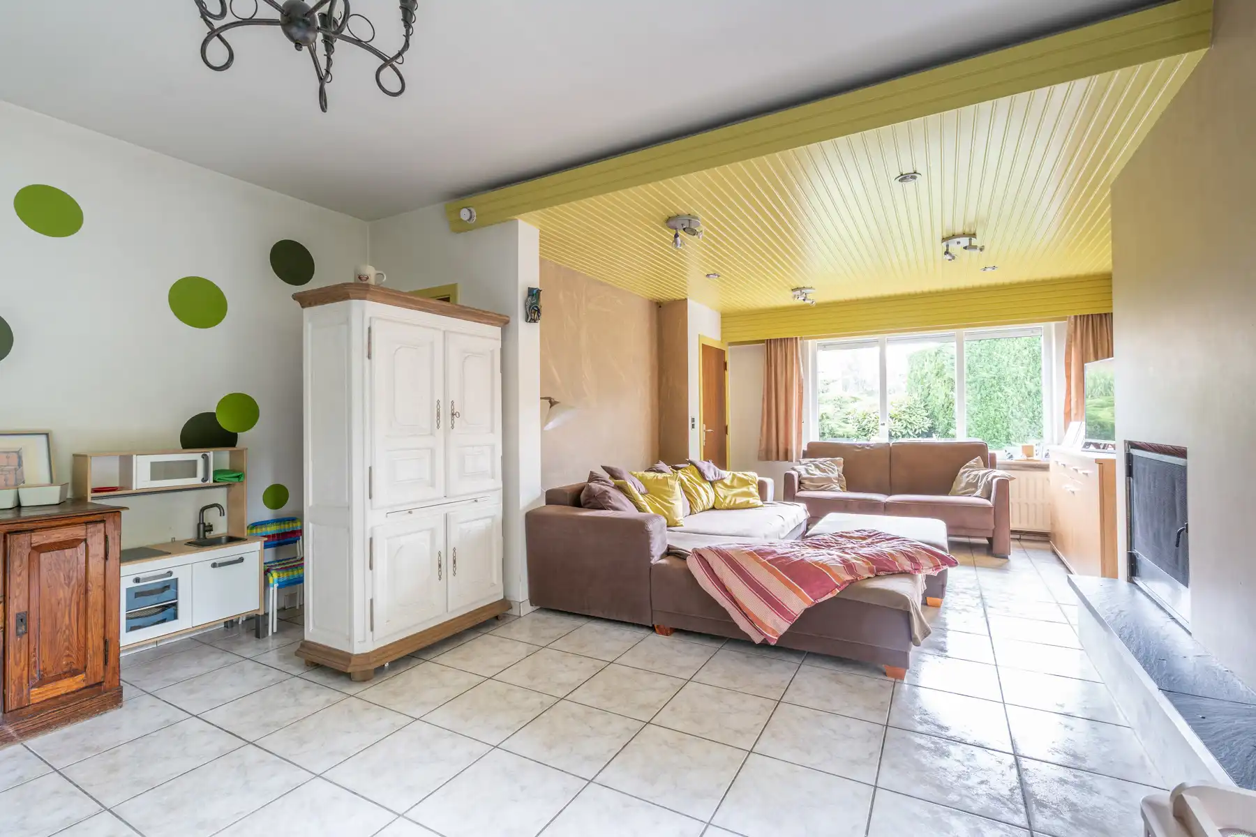 Ruime gezinswoning met 5 slaapkamers op 934 m² in Brecht foto 3