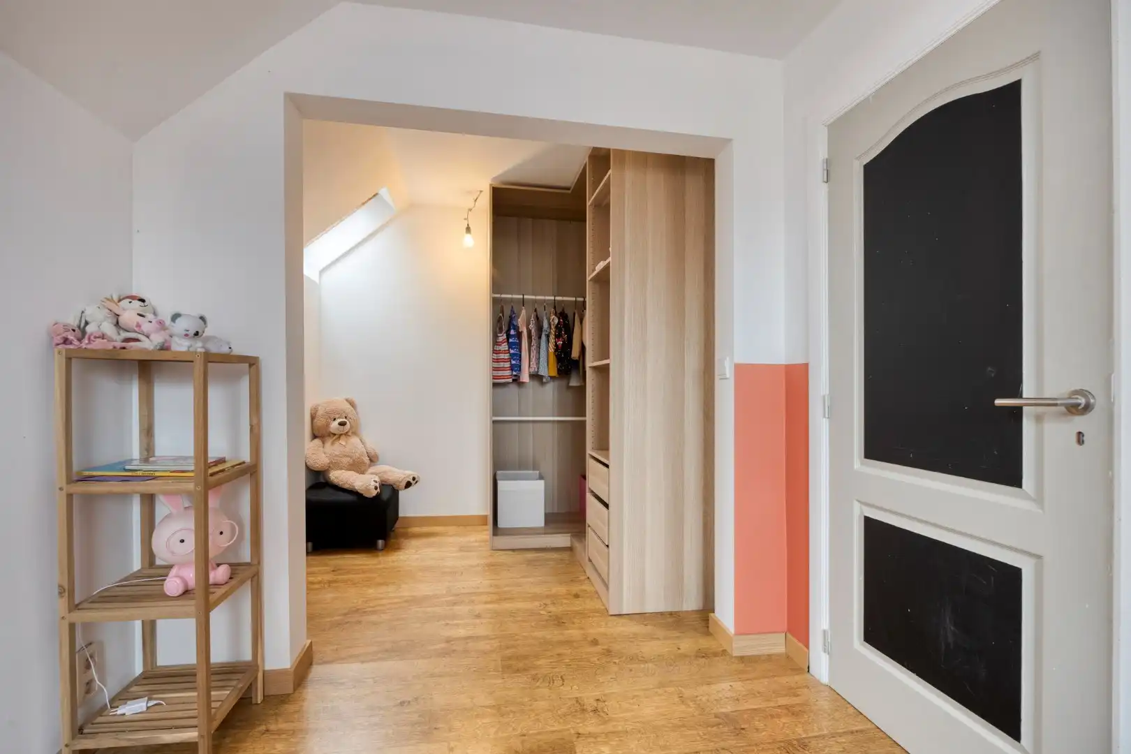 Open bebouwing met 4 slaapkamers, bureau, garage en prachtige tuin in Boutersem – EPC 158 kWh/m² - bewoonbare opp. 282 m² foto 30