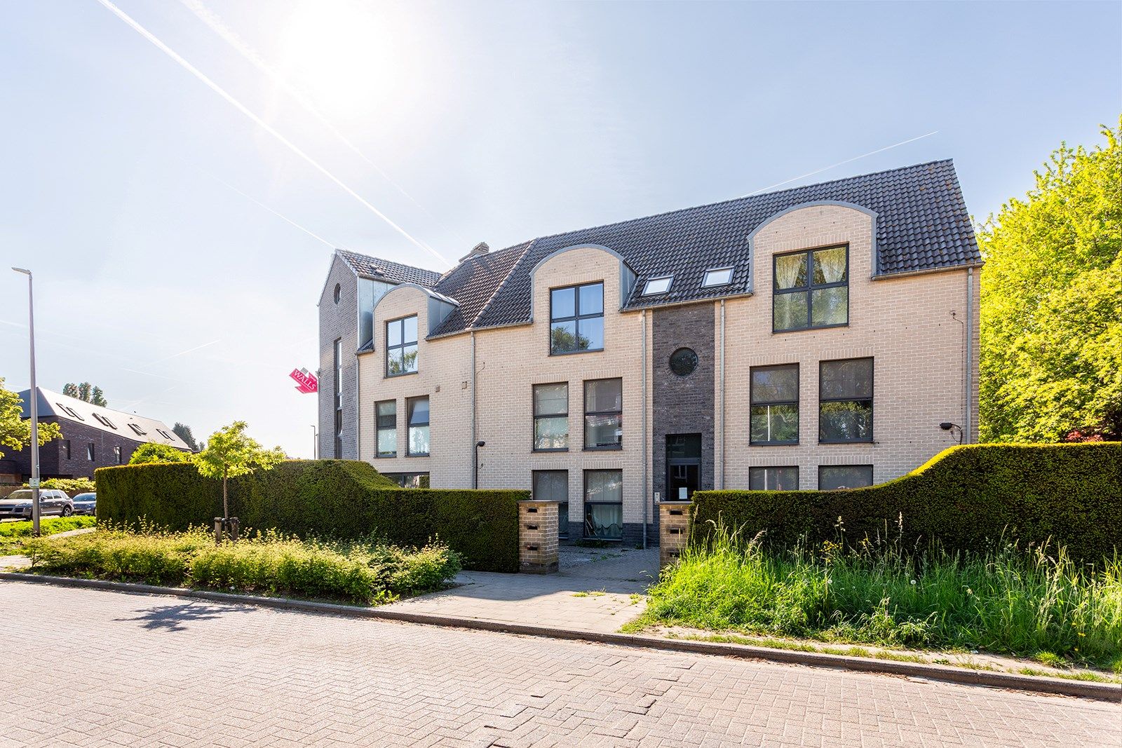 Ruim en prima gelegen appartement met tuin te Boechout foto 25
