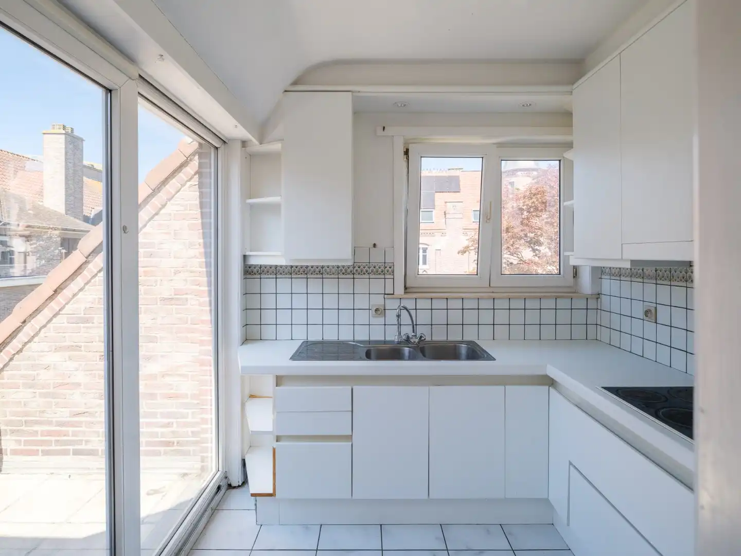 Ruim appartement met terras, garage en 2 slaapkamers in Drongen foto 4