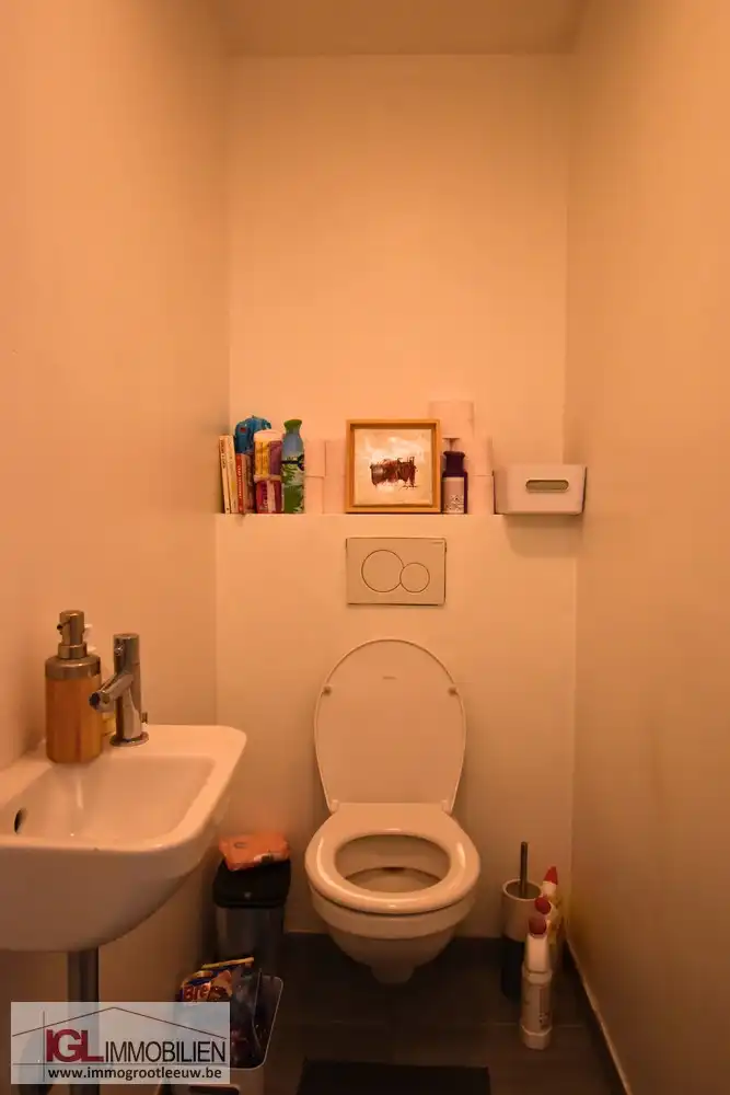 Modern gelijkvloersappartement met 2 slaapkamers en 2 staplaatsen te huur in Sint-Pieters-Leeuw foto 13