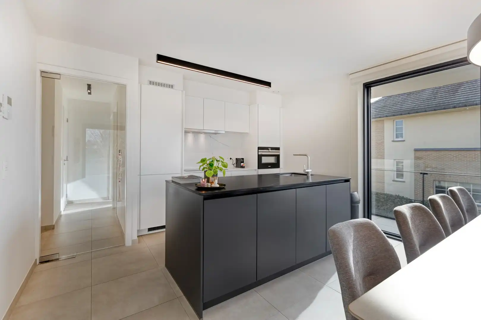 Appartement te koop foto 8