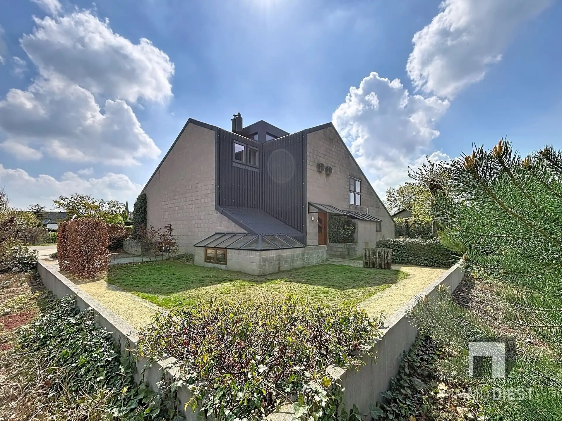 Bijzondere woning, lichtrijk, open en 3 slaapkamers foto 5