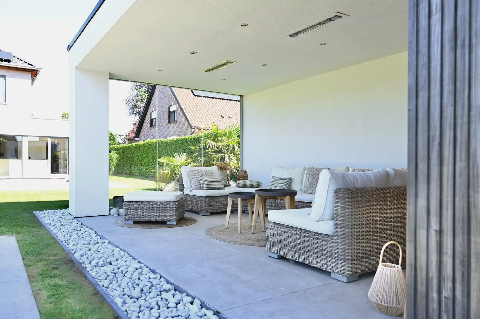 Prachtige villa met zwembad en poolhouse op toplocatie in Breendonk. foto 25