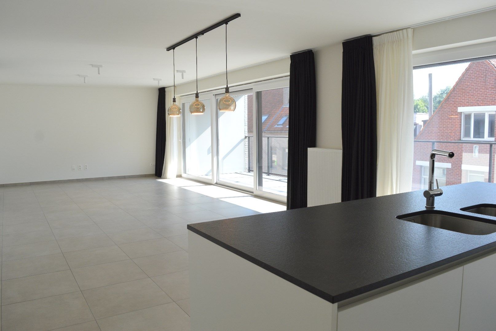 Prachtig ruim appartement met 3 slaapkamers in centrum Ledegem foto 5
