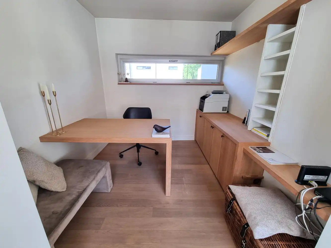 Prachtige villa woning, 5 slks, rustig gelegen met zonnige, diepe tuin voorzien van zwembad en poolhouse. foto 14