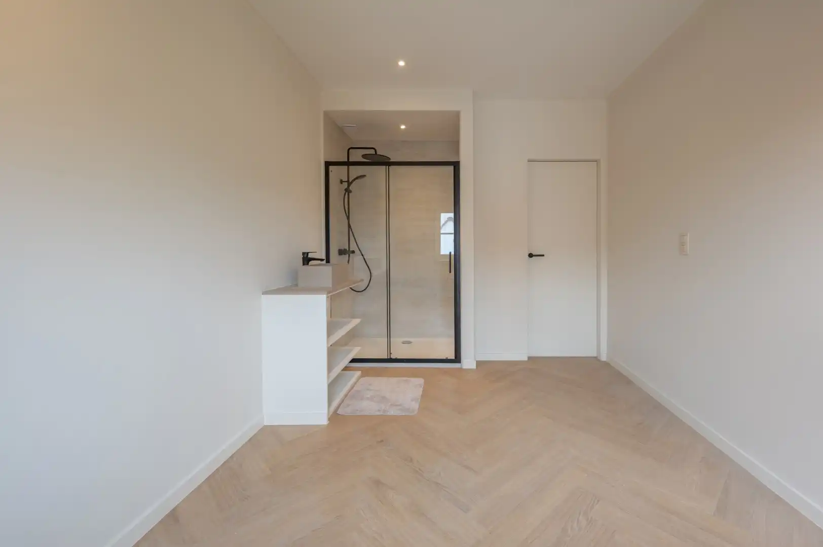 Prachtig lichtrijk hoekappartement te koop in de residentie Tarragonna te Duinbergen, vlak aan Park 58. foto 14