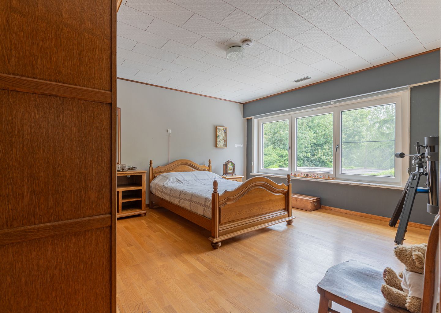 Rustig gelegen halfopen bebouwing met garage. foto 11