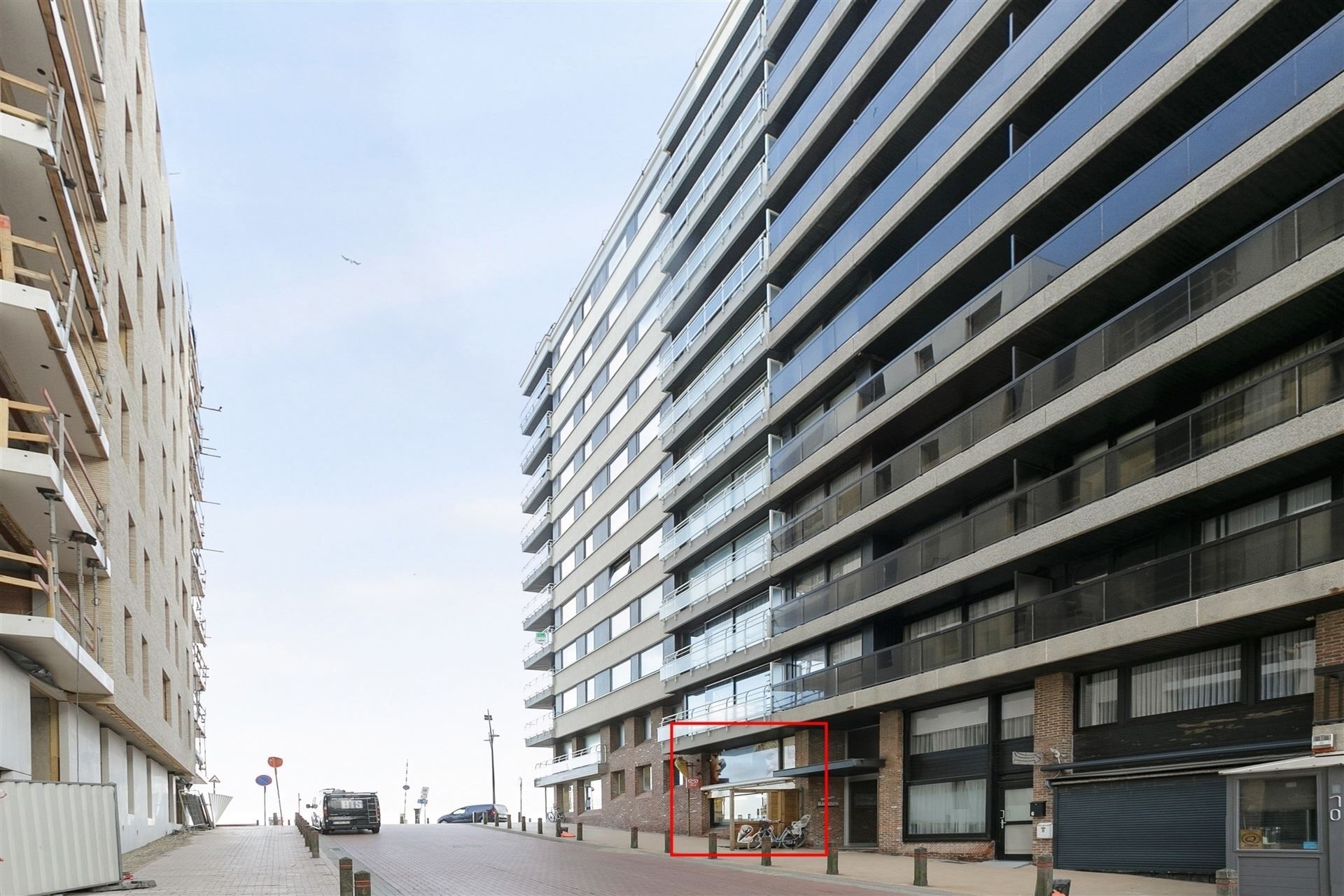 TOPLOCATIE / VLAK AAN ZEEDIJK foto 19