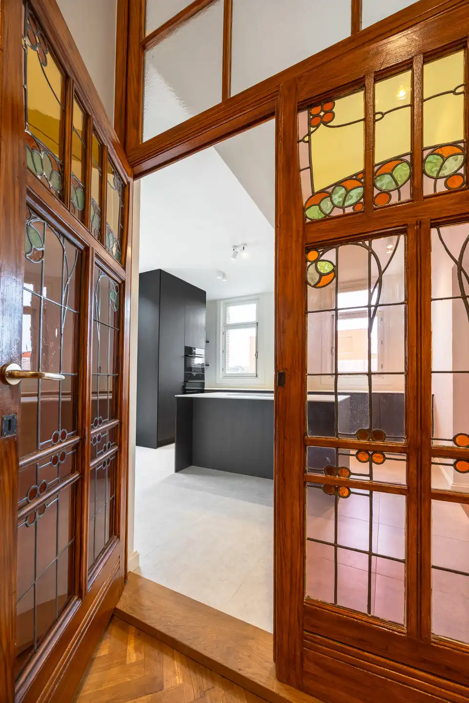 Prachtig 2 slpkappartement in art nouveau pand De Confiserie foto 16