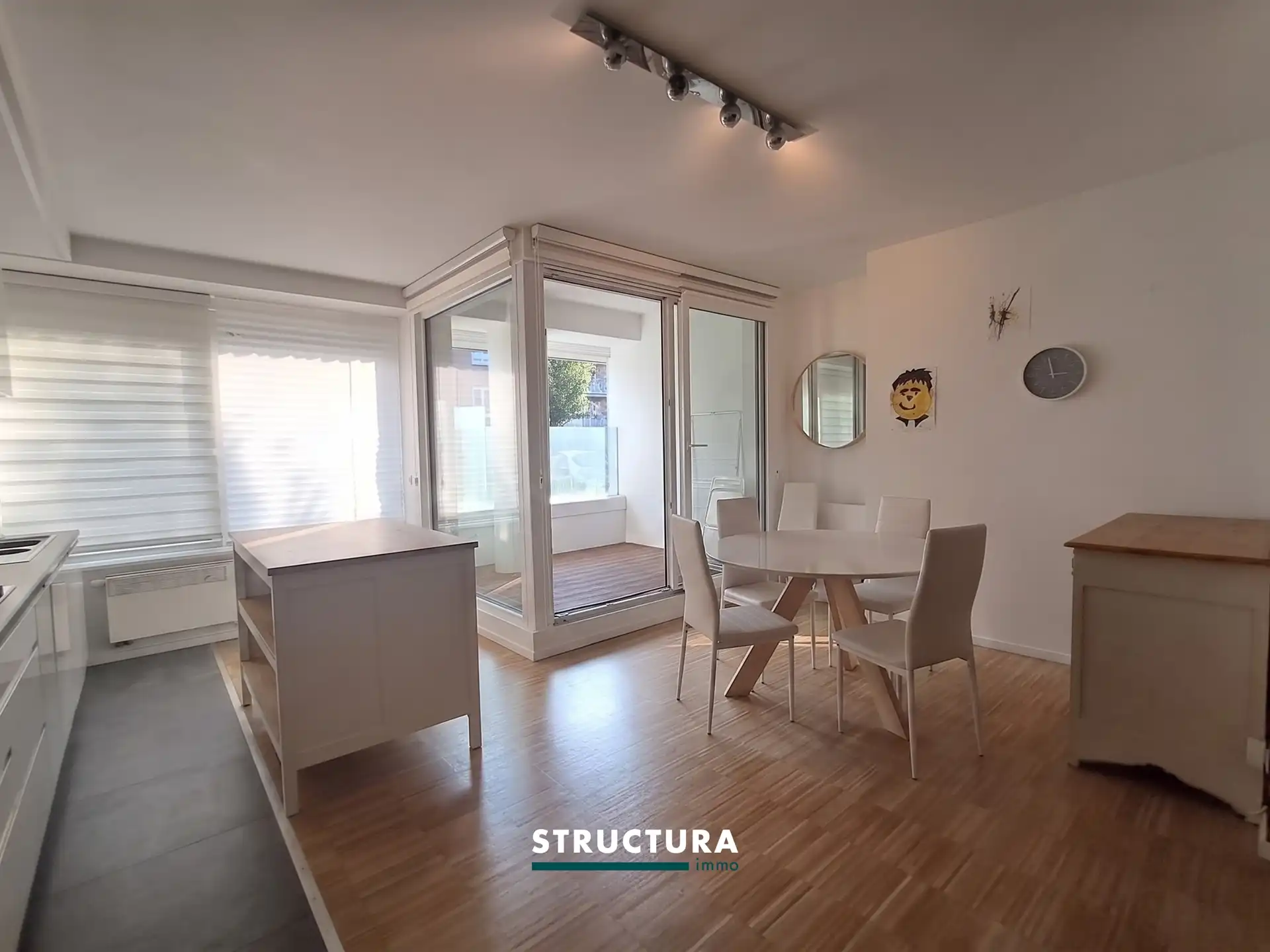 Gelijkvloersappartement met 2 slaapkamers foto 5