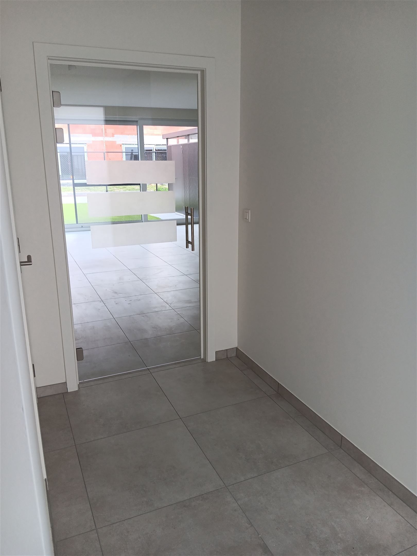 Prachtige nieuwbouw woning te huur op jaarbasis foto 2