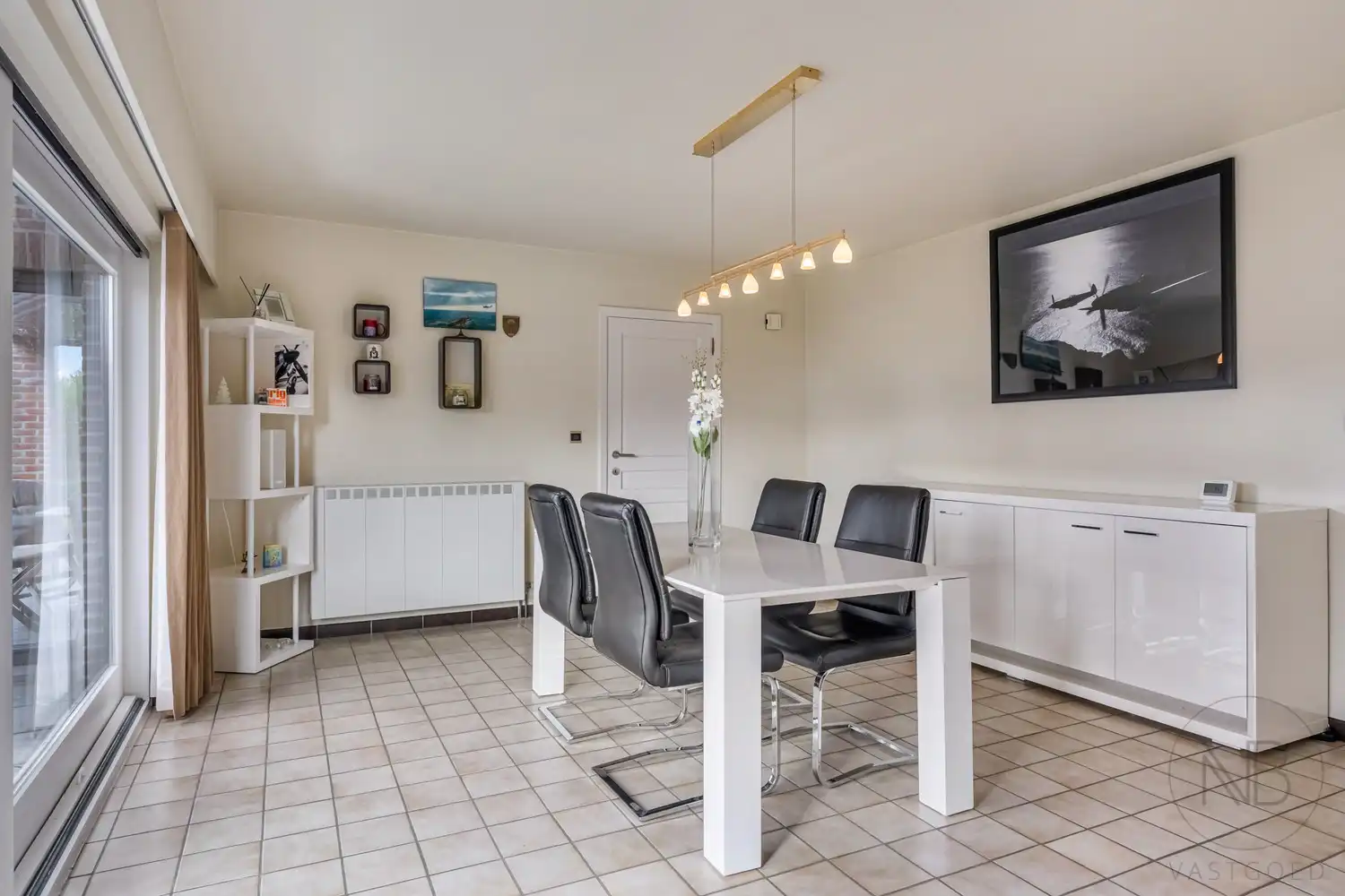 Architectenwoning met ruimte, licht en absolute rust! foto 10