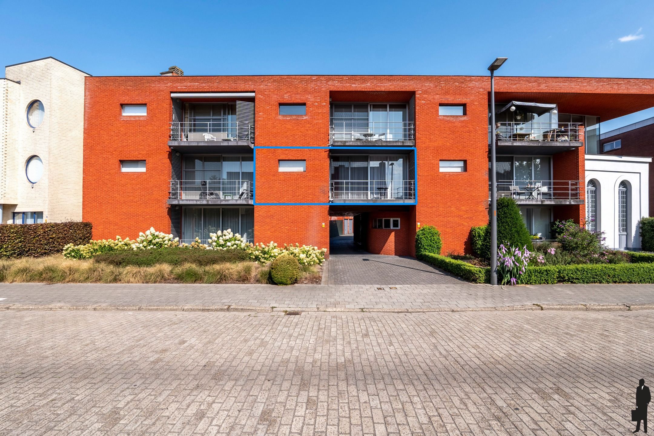 Appartement van ca. 90m² met 2slks en garagebox  foto {{pictureIndex}}