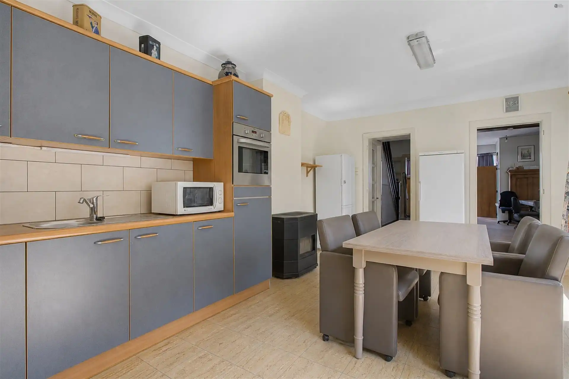 Te renoveren woning met potentieel foto 6