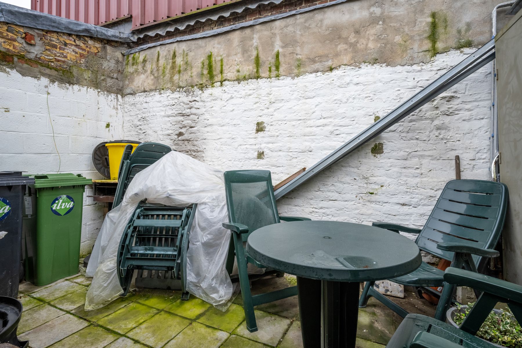 Gerenoveerde, energiezuinige woning met 4 slpk en koertje foto 13