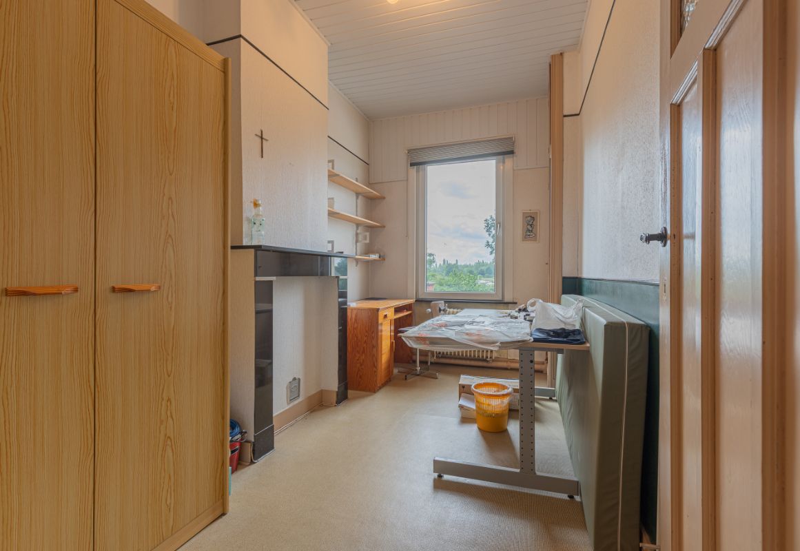 Statige woning met tuin in centrum Dendermonde foto 15