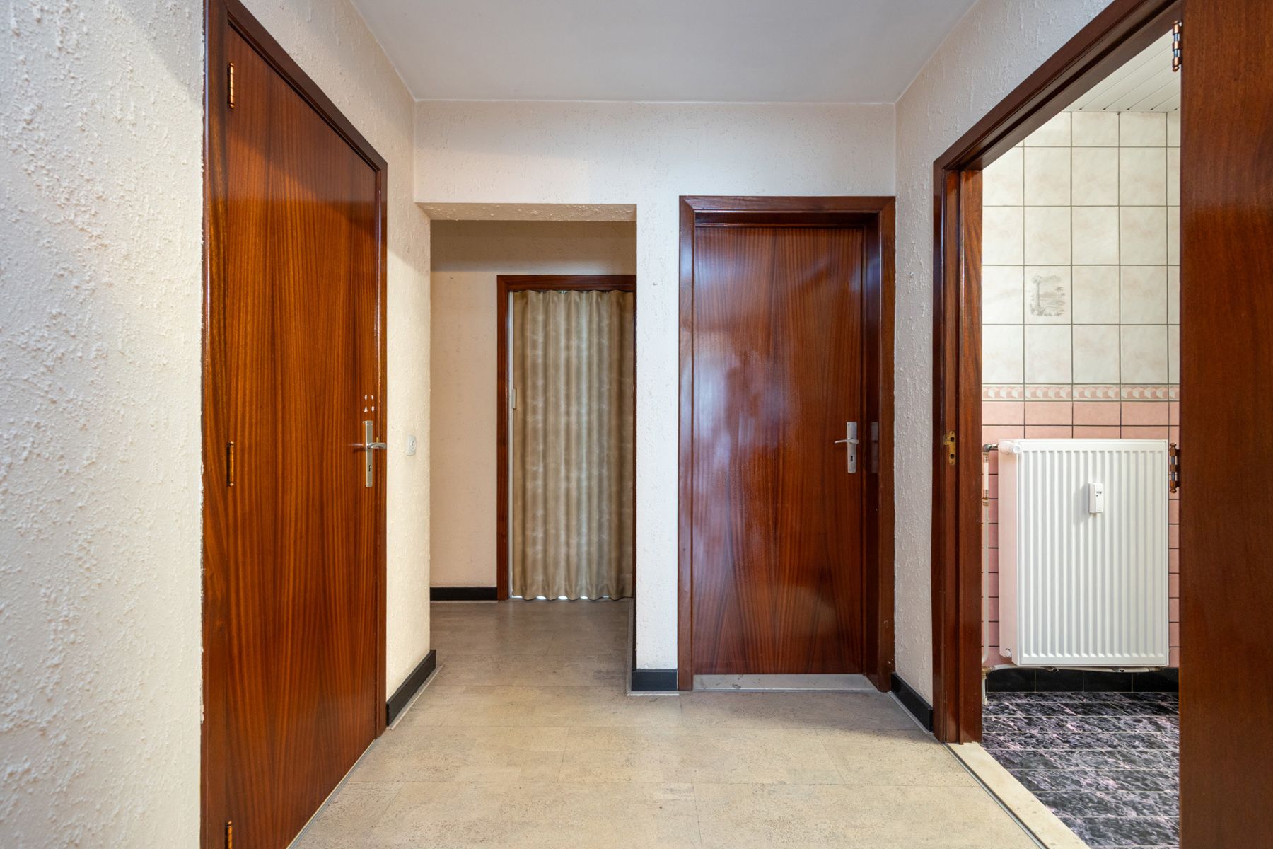 Uniek gelijkvloersappartement met 2 à 3 slpks en grote tuin foto 20