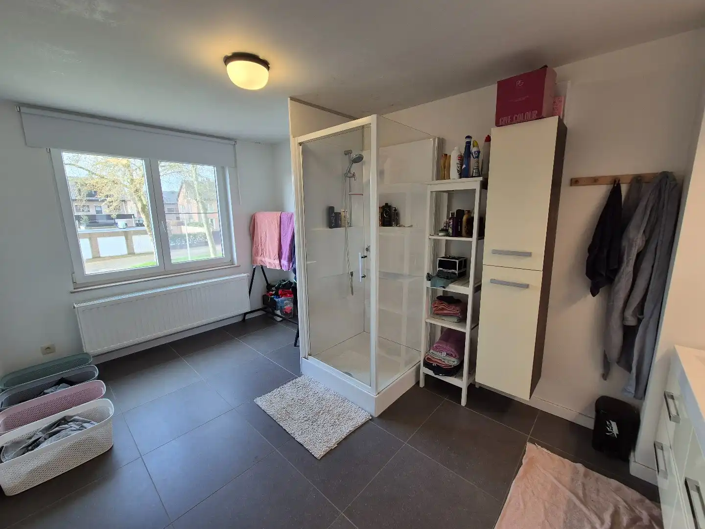 Gezellige halfopen woning in rustige buurt nabij centrum Hasselt foto 10