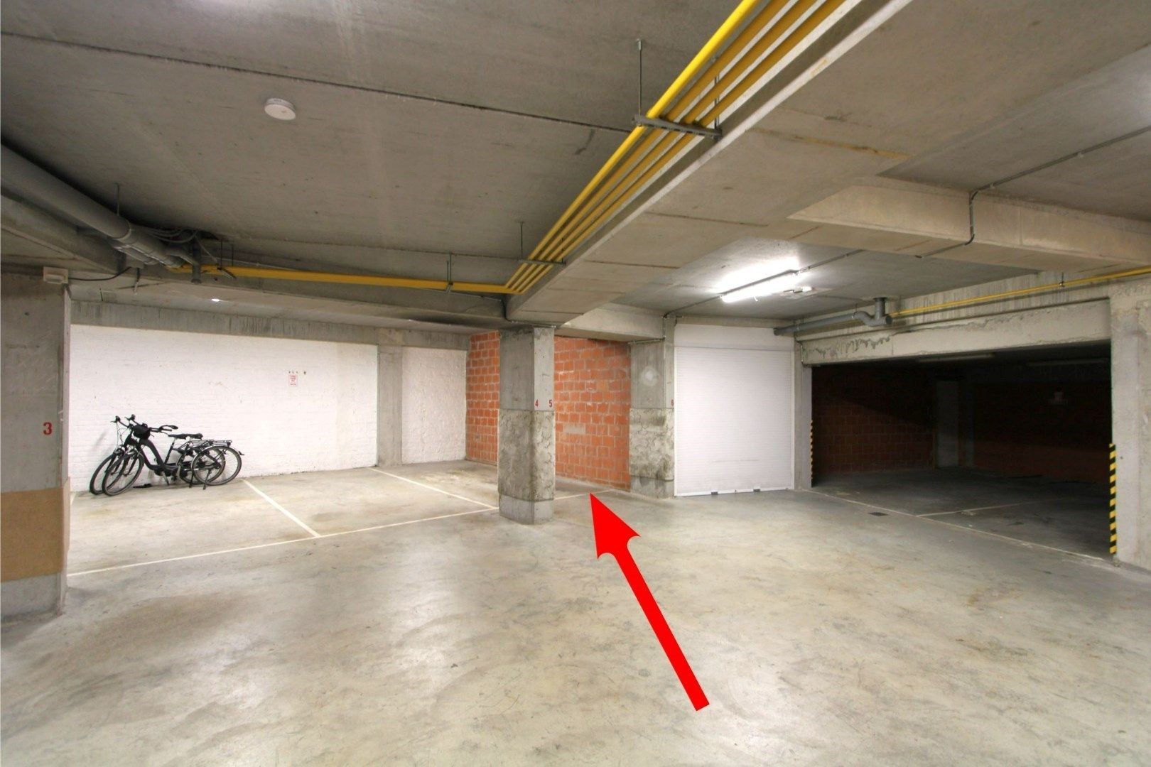 Garage staanplaats Zoutelaan 33  te koop  foto 3