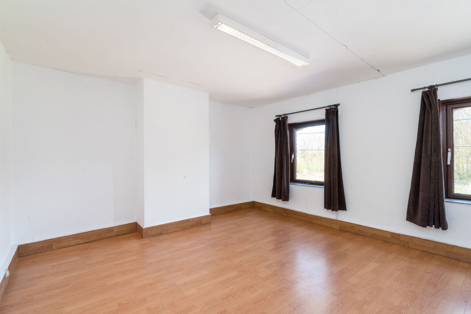Te renoveren HOB met 3 slaapkamers op begeerde ligging  foto 9