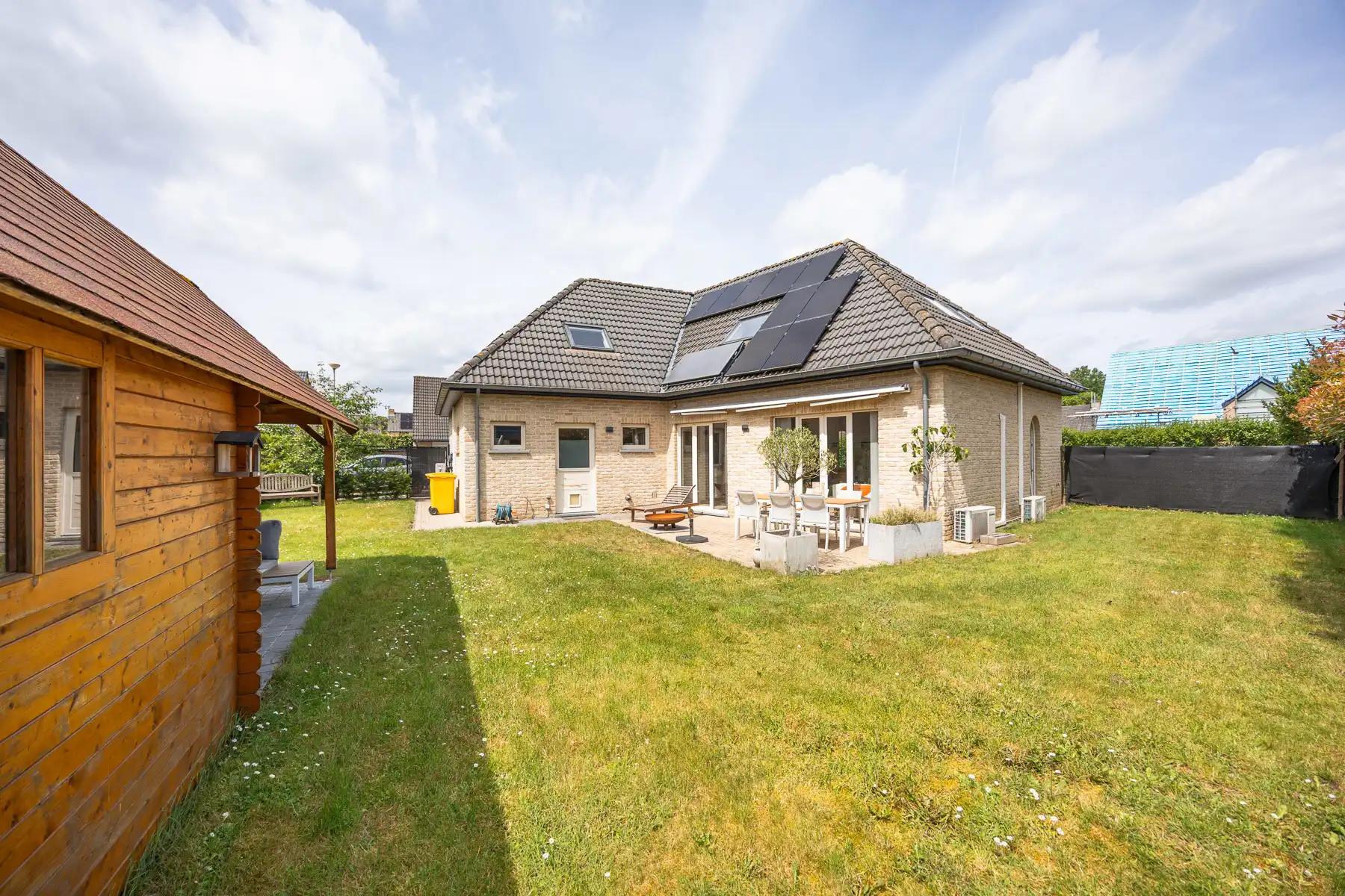 Rustig gelegen, energiezuinige gezinswoning met tuin foto 4
