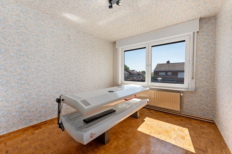 Rumbeke : Gezellige halfopen bebouwing met 4 slaapkamers opp 228 m² nabij sportsite Rumbeke foto 10