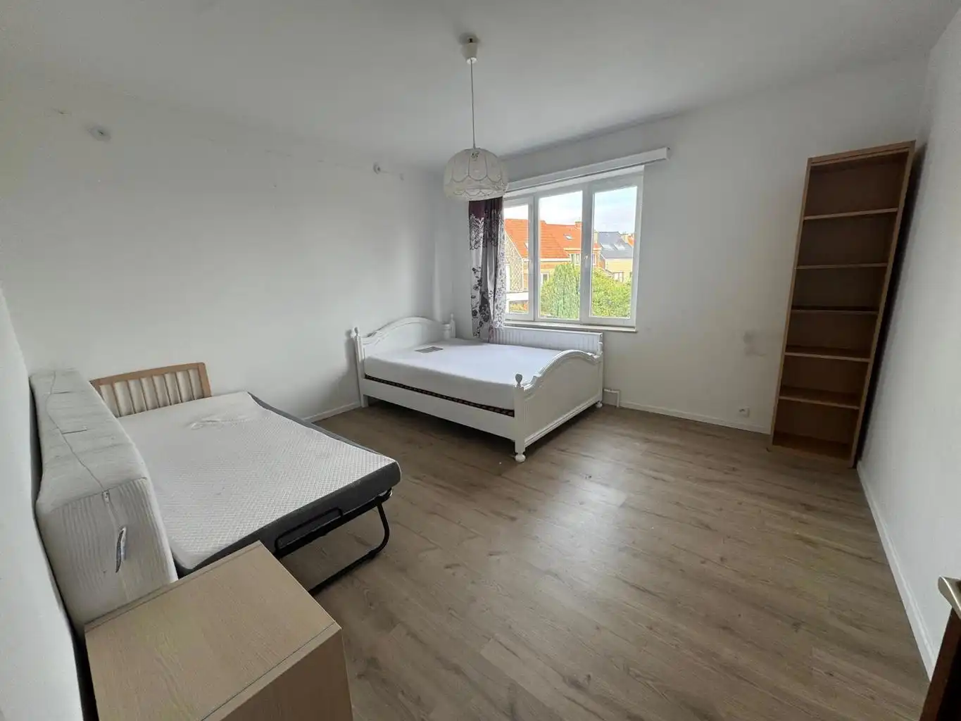 Opbrengsteigendom met 3 appartementen, tuin en 2 garages foto 14