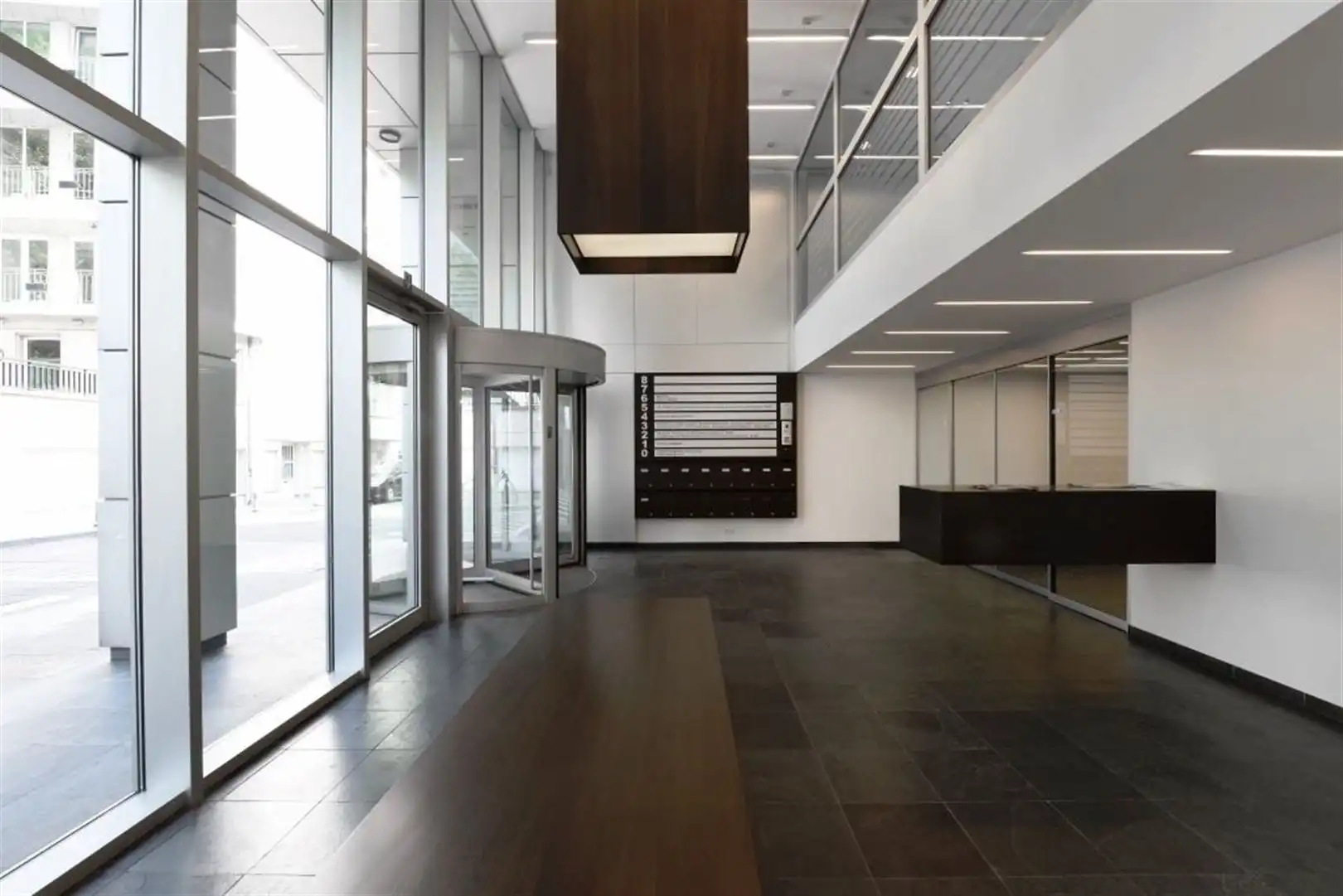 KUNST/ ARTS 19 A/D: 252m² te huur foto 3