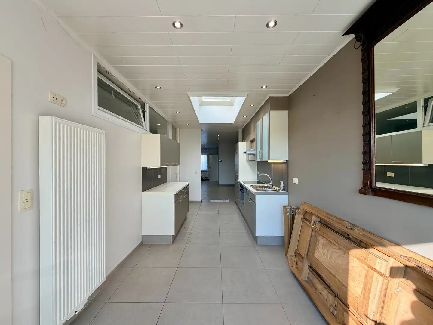 Instapklare woning met 3 slaapkamers, omheinde tuin & garage te Aalbeke! foto 5