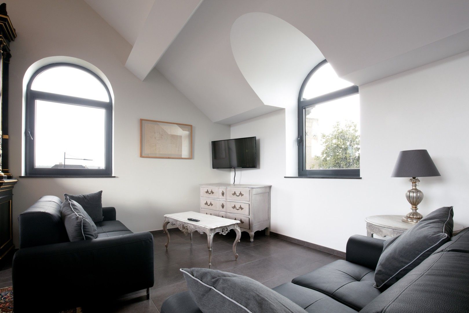 Karaktervol appartementsgebouw met duplex en vakantielogie in het hart van Tongeren foto 16