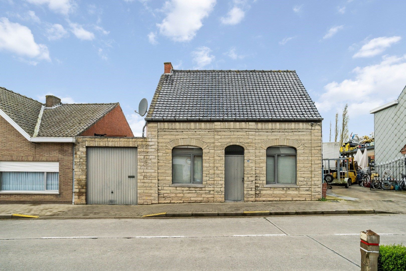 Gerenoveerde woning op ruim perceel van 1197 m² foto 19