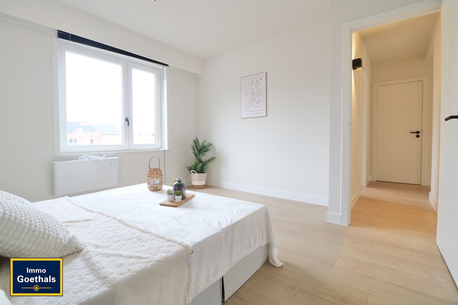Pas gerenoveerd appartement met 2 kamers en garage foto 11