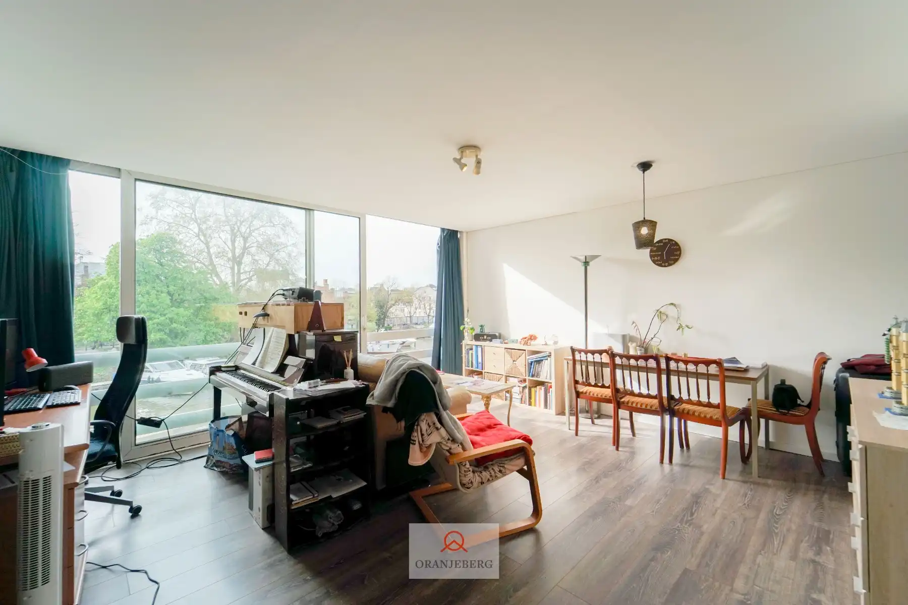 Studio op topligging aan het water Gent-centrum. foto 12