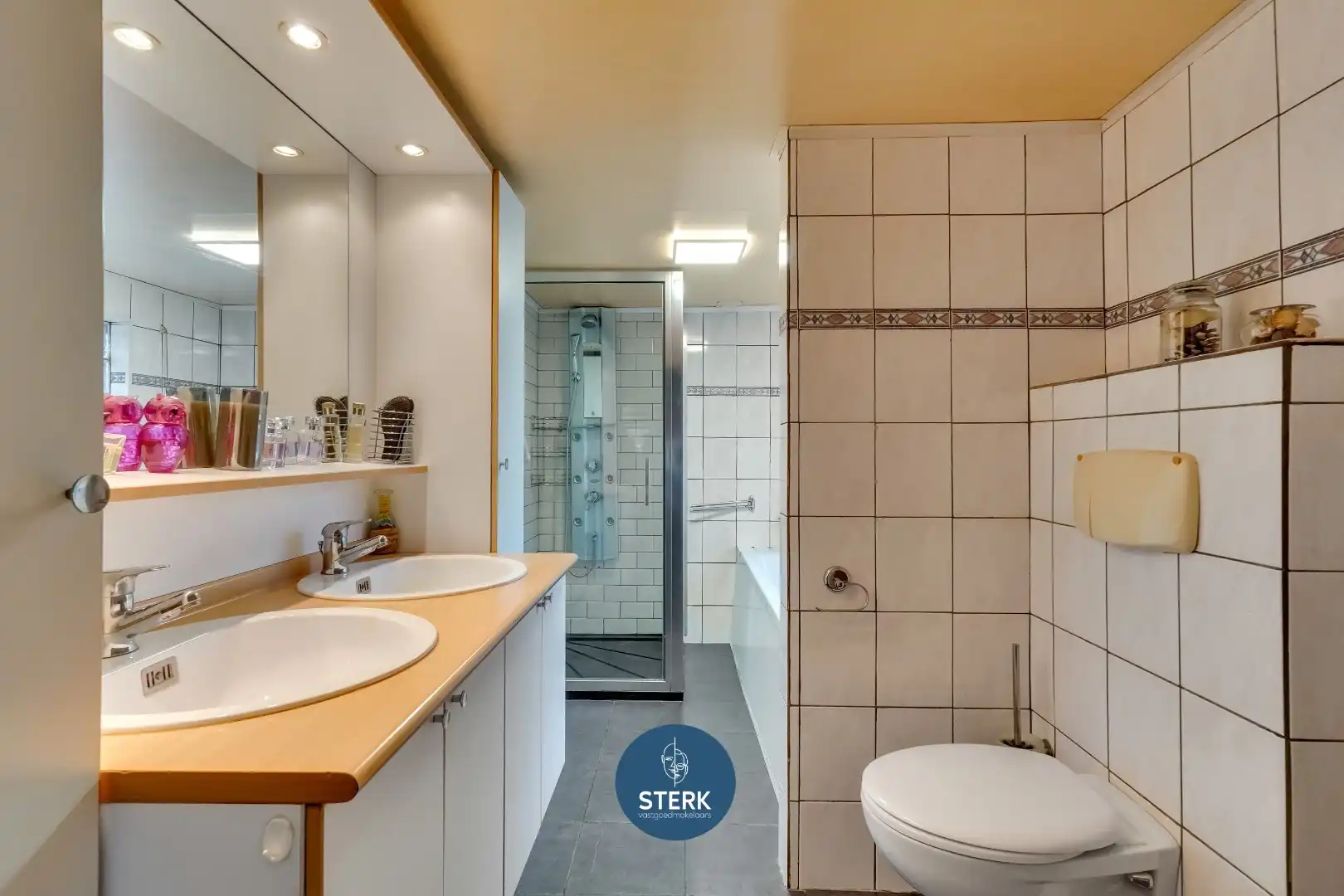 OP TE FRISSEN GEZINSWONING MET EPC LABEL B AAN DE MAAS IN UIKHOVEN ! foto 11