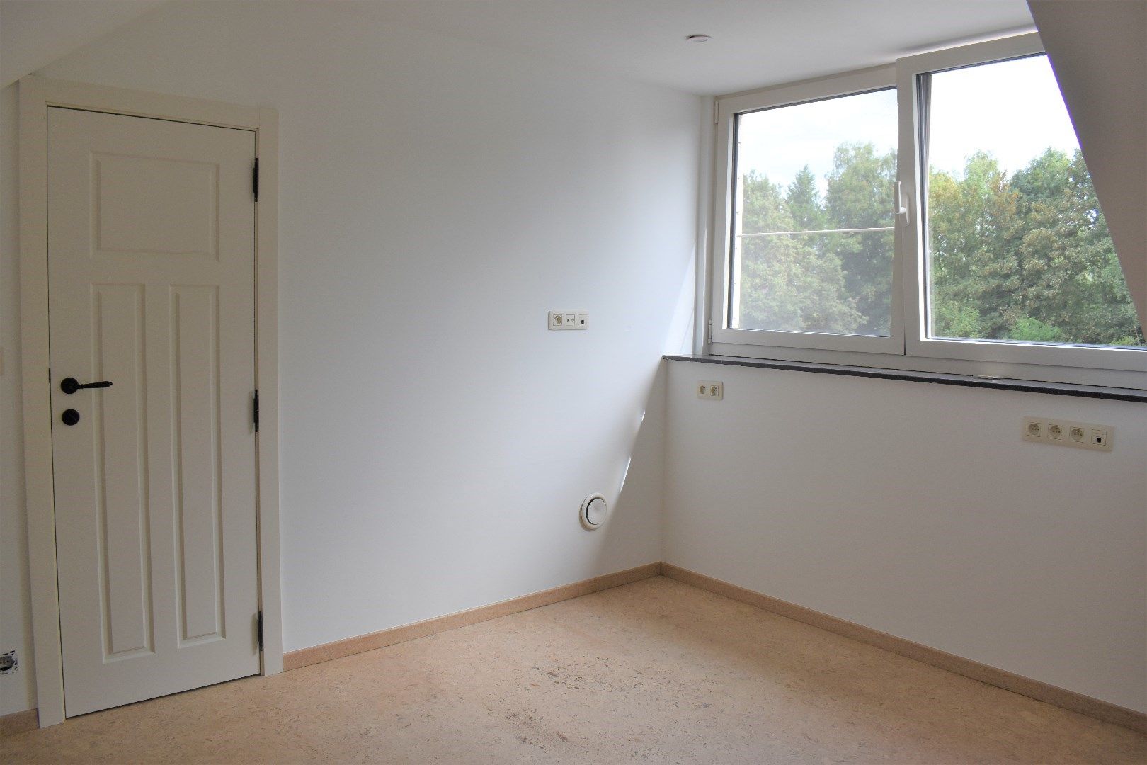 Charmante woning te huur in Gavere. foto 13