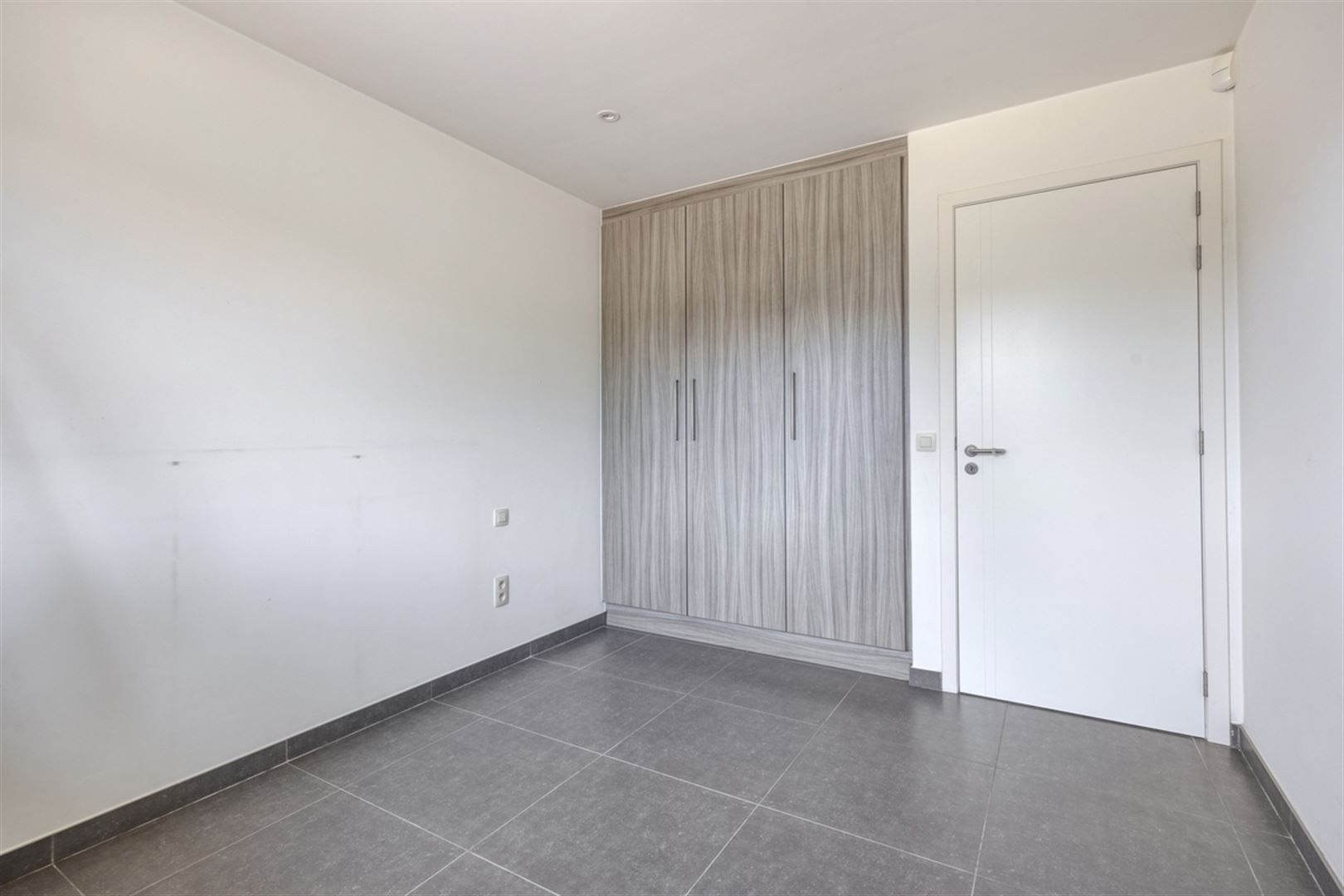 TE KOOP: Ruim appartement met tuin te Heusden-Zolder!  foto 7