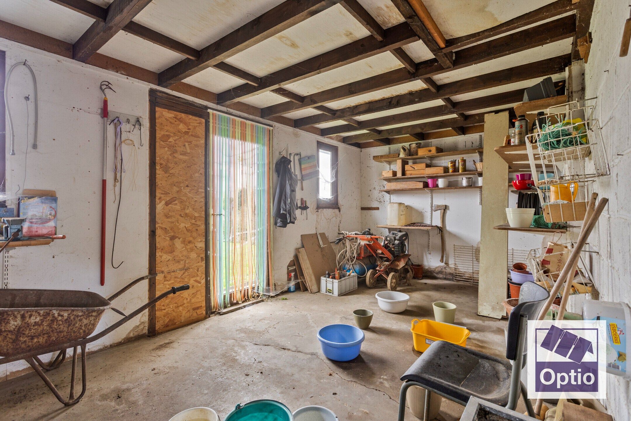 Woning met 5 slaapkamers en grote tuin. foto 32