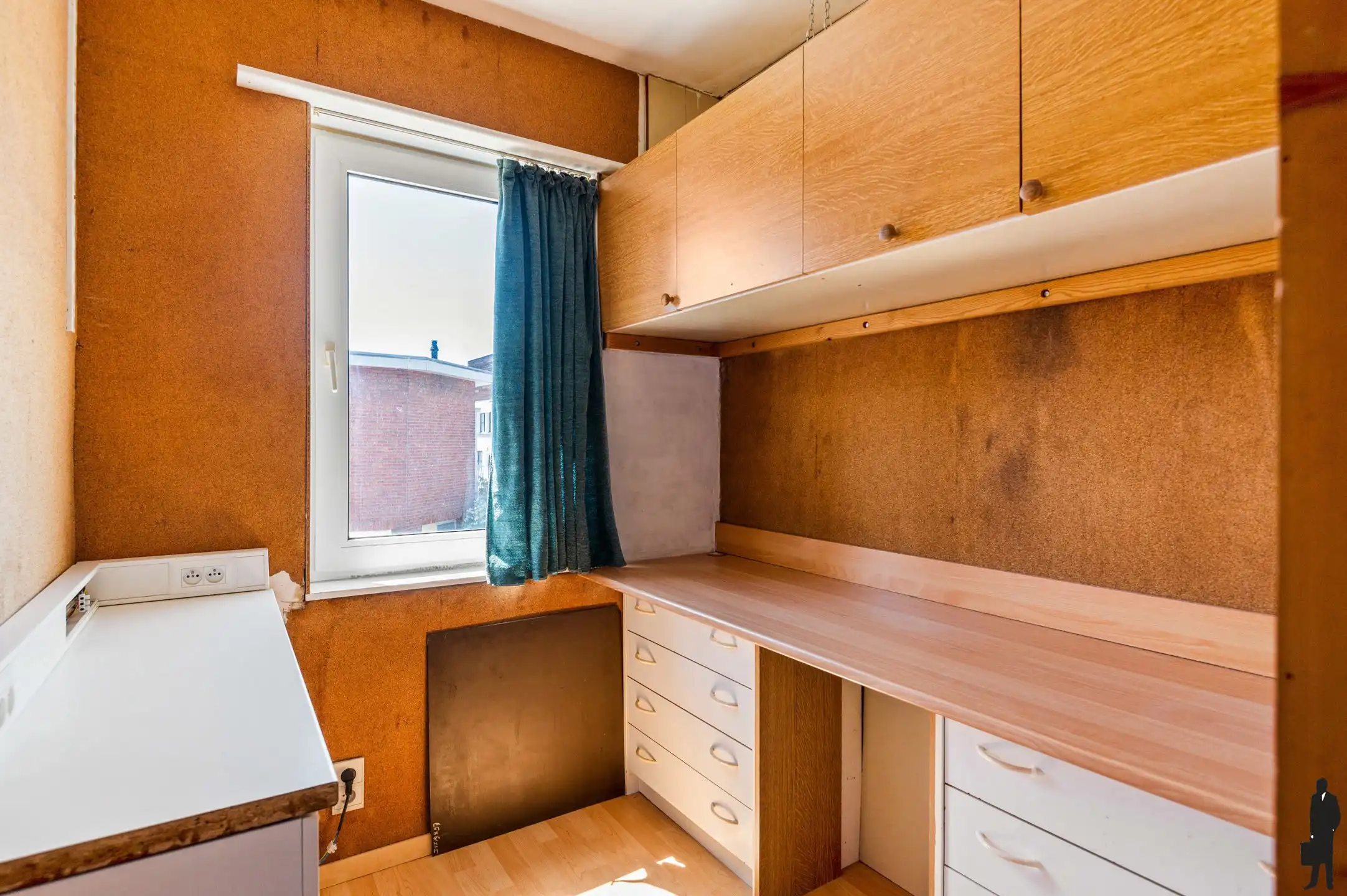 Te renoveren HOB in het centrum van Hove foto 23