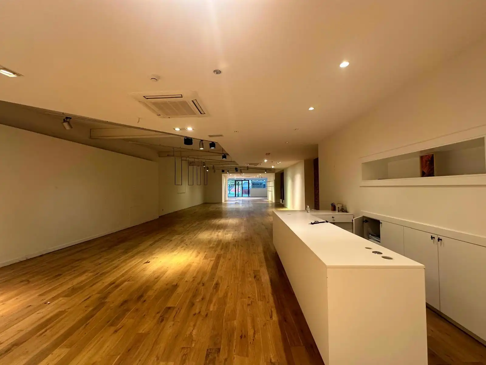 Commercieel pand in de belangrijkste winkelstraat van Mol foto 4