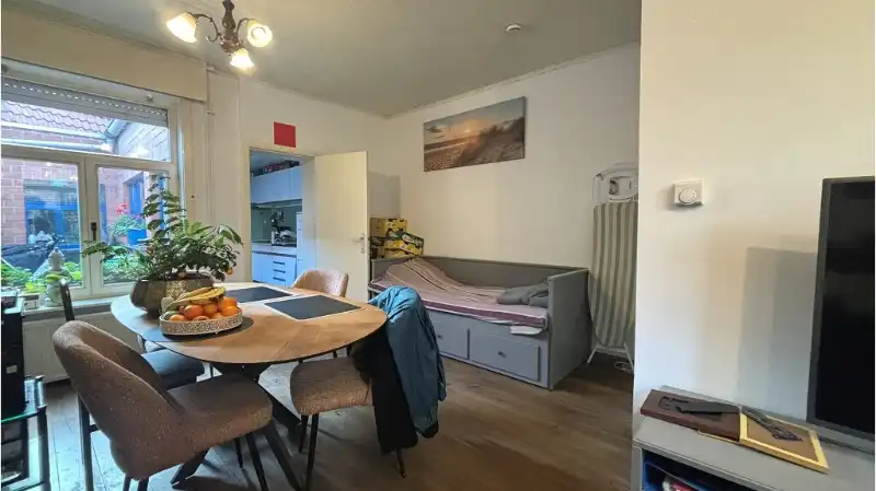 Comfortabele 3-slaapkamerwoning met Stadsterras te koop in Brugge foto 4
