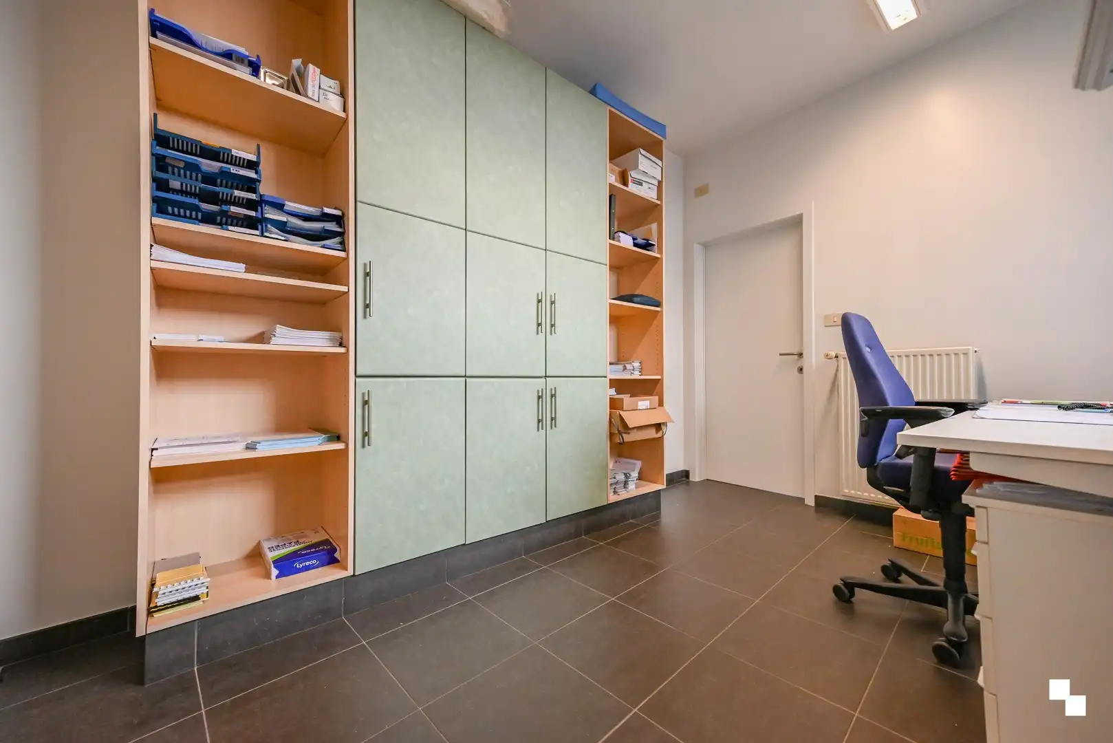 Commerciële ruimte van ca. 188 m² in centrum Izegem foto 7