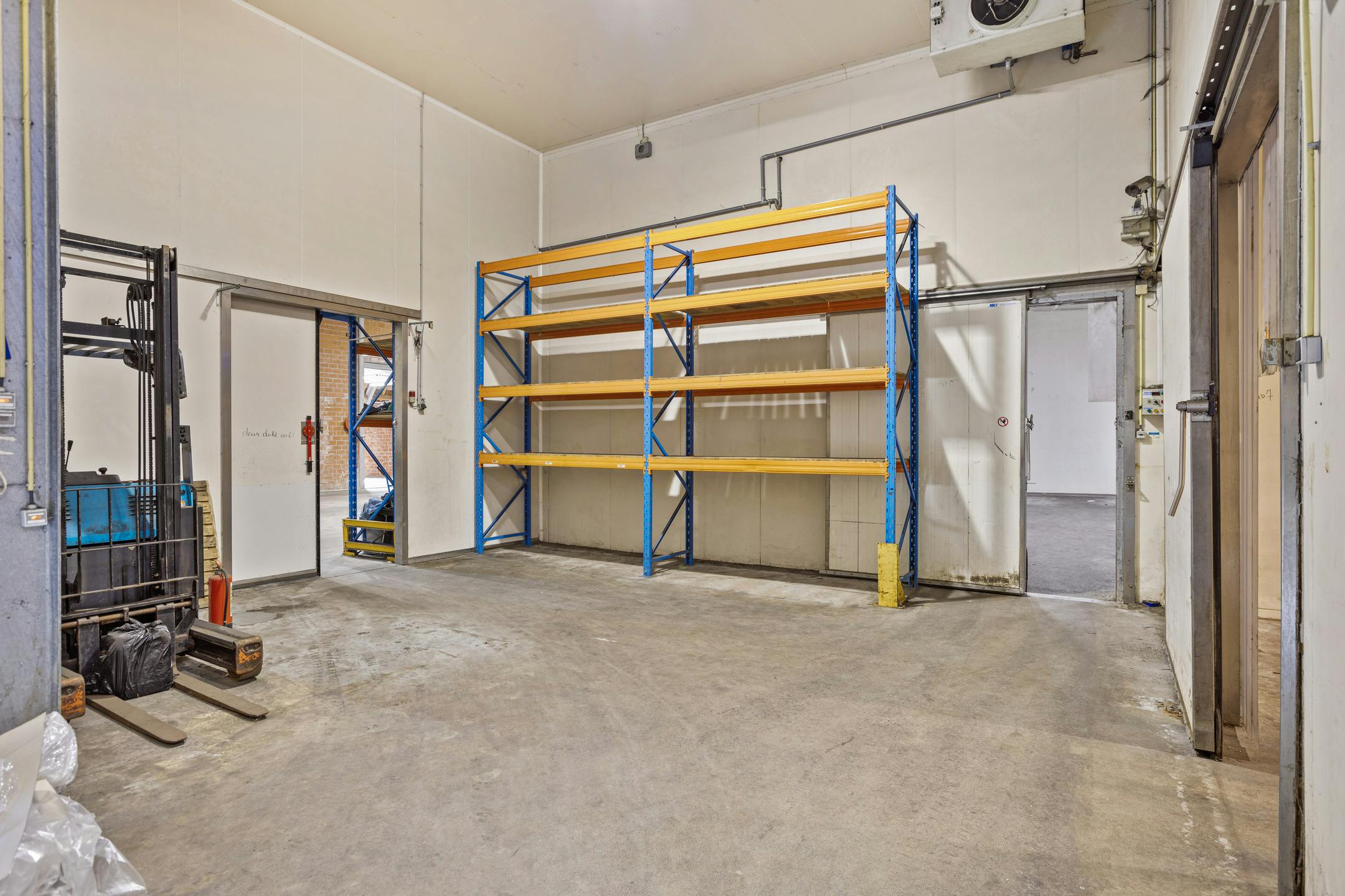 Woning met polyvalent bedrijfsgebouw in Avekapelle/Veurne foto 20