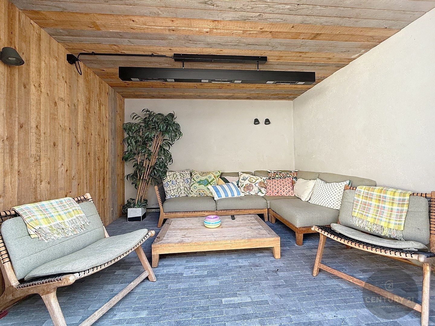 ZEER KNAP gerenoveerde woning te Heist! foto 10