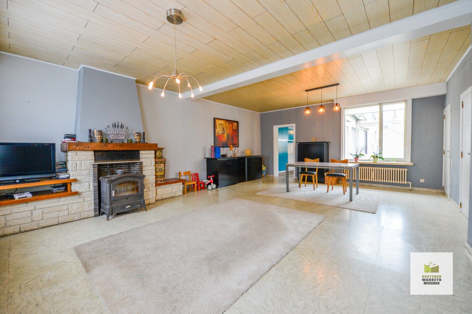 Te renoveren woning met 3 slaapkamers, tuin en garage te centrum Doomkerke foto 5