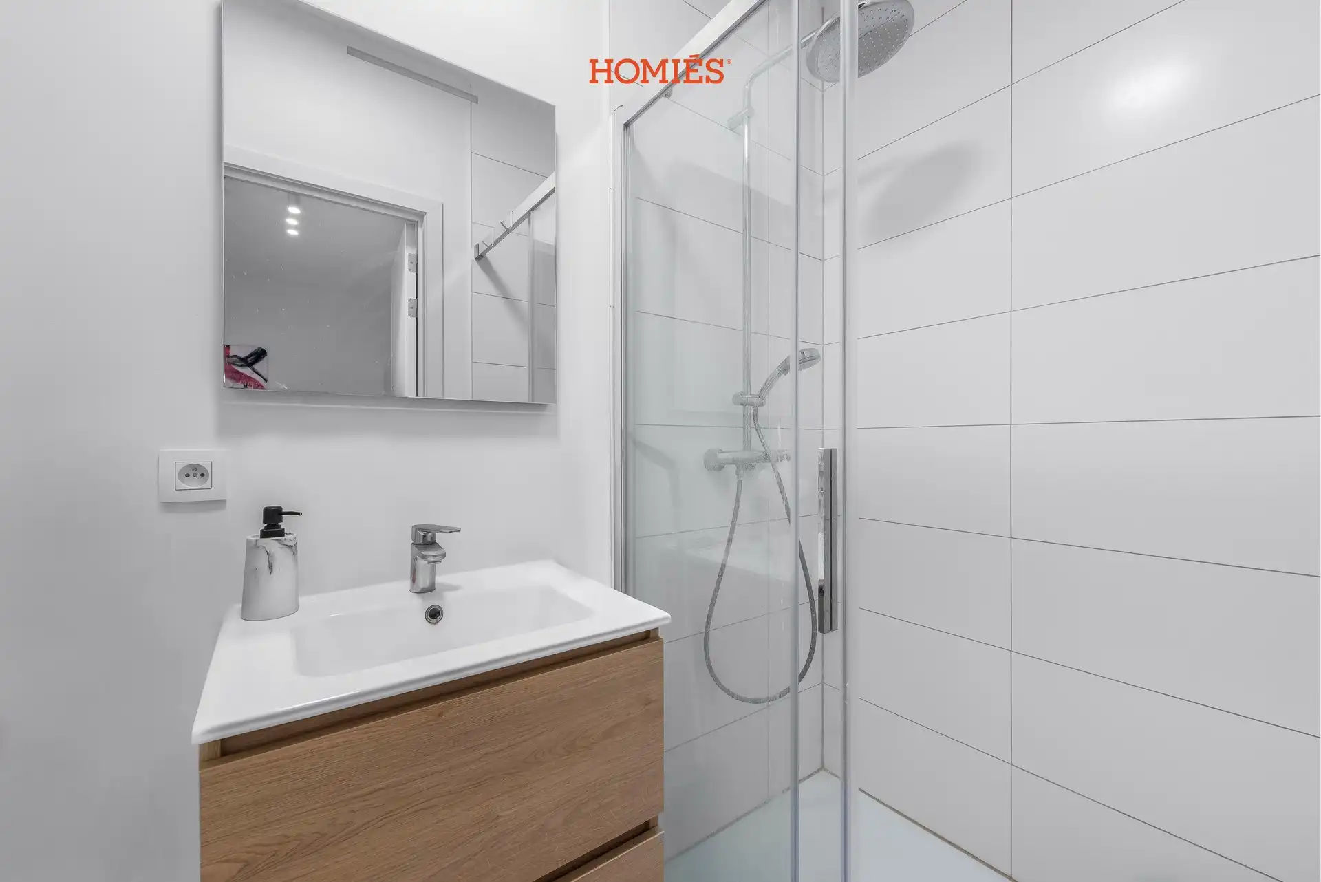 Gezellige studentenkamer eigen sanitair op centrale ligging foto 4