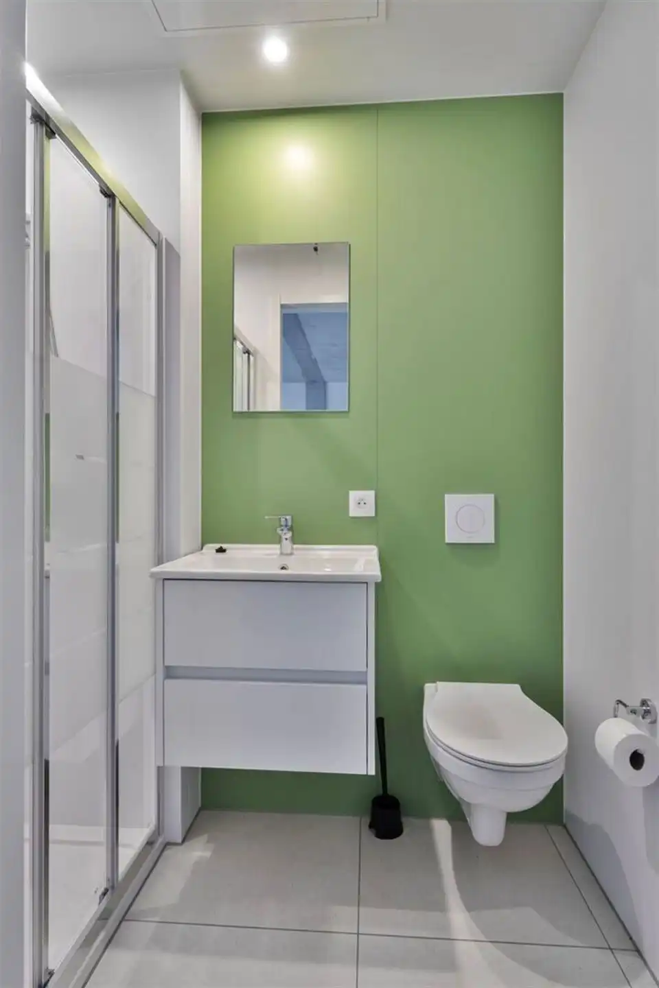 Nieuwbouw studentenkamer met eigen sanitair foto 4